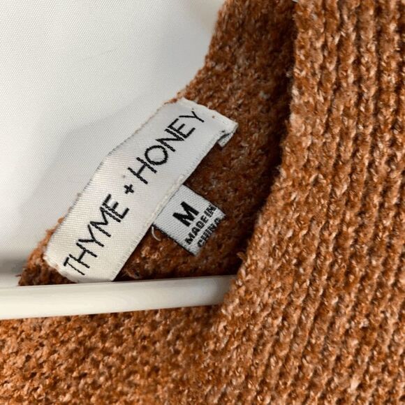 Thyme + Honey Knit Sweater Size M - Picture 2 of 9